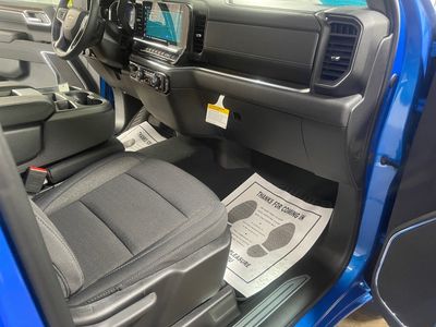 2026 Chevrolet Silverado 1500 — photo 13 view