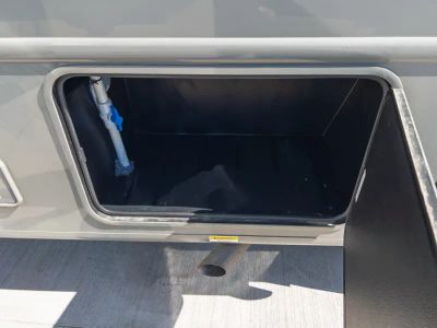2027 Thor Motor Coach OMNI TRAIL — photo 21 view
