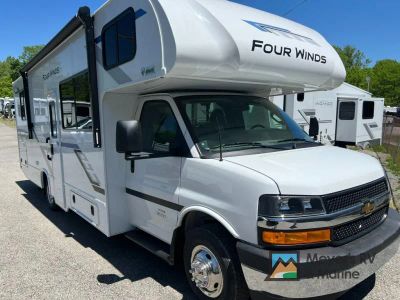 2027 Thor Motor Coach Four Winds 28G — front three-quarter view