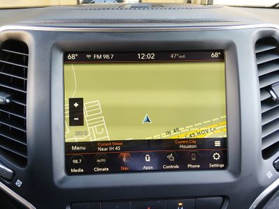 2023 Jeep Cherokee - Photo 17