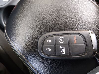 2023 Jeep Cherokee - Photo 15