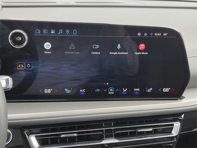 2026 Chevrolet Traverse — photo 18 view