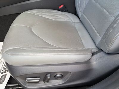 2021 Toyota Avalon Hybrid - Photo 10