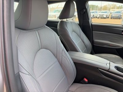 2021 Toyota Avalon Hybrid - Photo 22