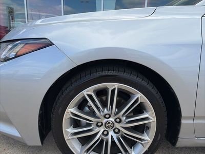 2021 Toyota Avalon Hybrid - Photo 7