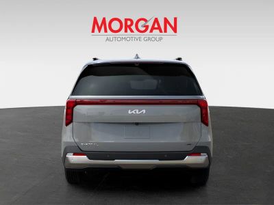2026 Kia Carnival Hybrid — detail view