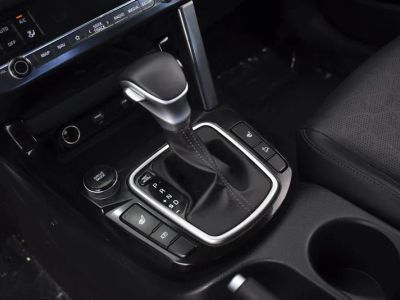2024 Kia Seltos — photo 12 view