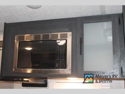 2021 Forest River RV Ozark - Photo 14