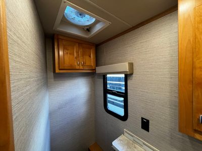 2021 Tiffin ALLEGRO - Photo 15