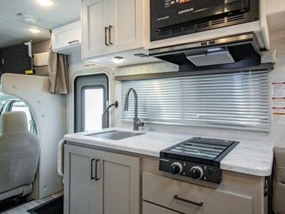 2026 Thor Motor Coach Four Winds - Photo 12