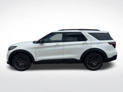 2026 Ford Explorer — detail view