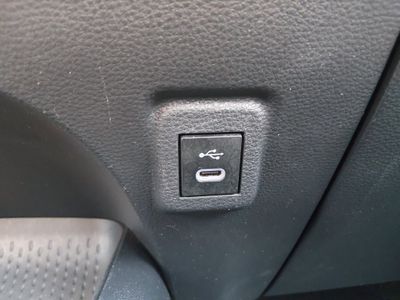 2024 Toyota Corolla - Photo 19