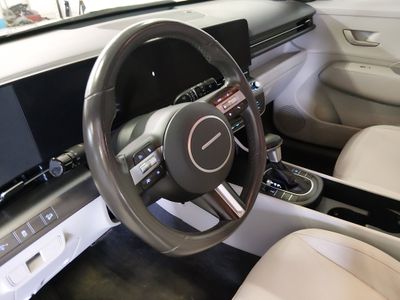 2025 Hyundai Kona — photo 16 view