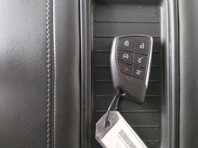 2024 Chevrolet Suburban - Photo 15