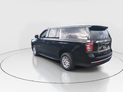 2024 Chevrolet Suburban - Photo 5