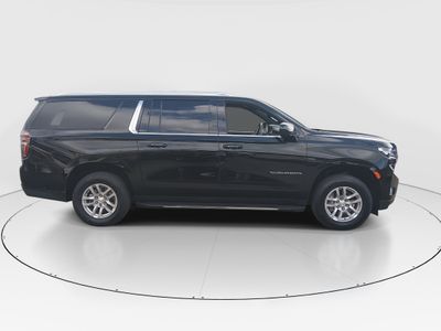 2024 Chevrolet Suburban - Photo 8