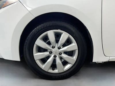 2016 Toyota Corolla — photo 11 view