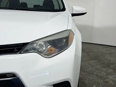 2016 Toyota Corolla — photo 9 view