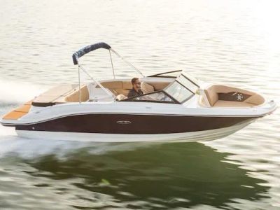 2020 Sea Ray SPX 210 - Photo 2