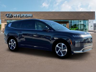 2026 Hyundai Ioniq 9 — photo 10 view
