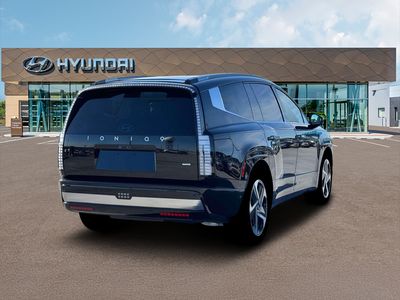 2026 Hyundai Ioniq 9 — photo 7 view