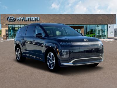 2026 Hyundai Ioniq 9 — photo 11 view