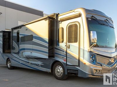 2024 Fleetwood Discovery - Photo 2
