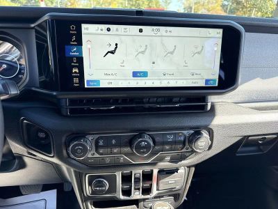 2026 Jeep Wrangler — photo 22 view