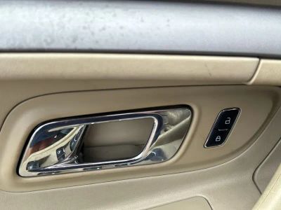 2015 Ford Taurus - Photo 9