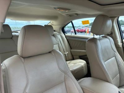 2015 Ford Taurus - Photo 19