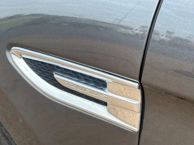 2015 Ford Taurus - Photo 36