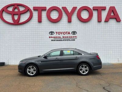 2015 Ford Taurus - Photo 4