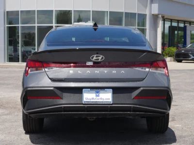 2026 Hyundai Elantra - Photo 15