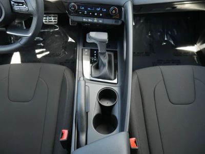 2026 Hyundai Elantra - Photo 38