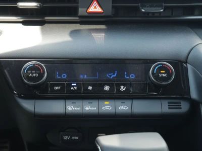 2026 Hyundai Elantra - Photo 37