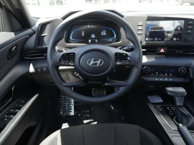 2026 Hyundai Elantra - Photo 31