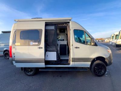 2026 Thor Motor Coach SANCTUARY - Photo 17