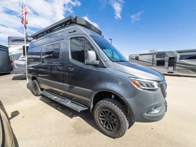 2025 Winnebago REVEL — photo 15 view