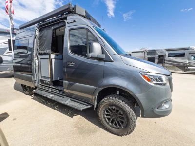 2025 Winnebago REVEL — photo 16 view