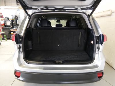 2018 Toyota Highlander - Photo 11