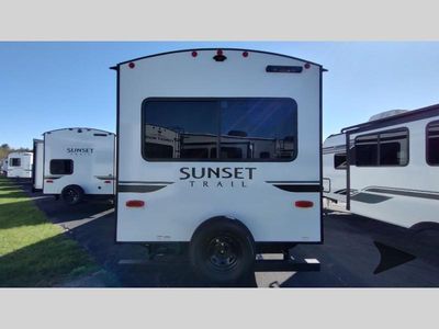 2025 CrossRoads RV Sunset Trail Super Lite - Photo 11
