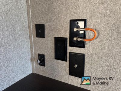 2018 Keystone RV Springdale - Photo 16