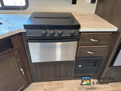 2018 Keystone RV Springdale - Photo 11