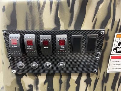 2024 SeaArk Big Daddy Center Console - Photo 12