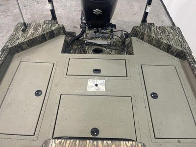 2024 SeaArk Big Daddy Center Console - Photo 6