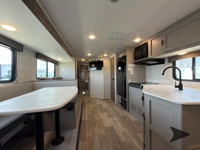 2025 Coachmen RV Clipper - Photo 22