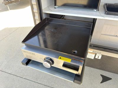 2025 Coachmen RV Clipper - Photo 14