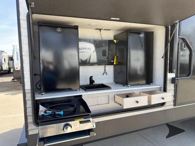 2025 Coachmen RV Clipper - Photo 13