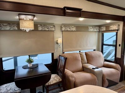 2018 Forest River RV Cardinal - Photo 15