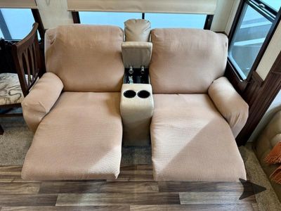 2018 Forest River RV Cardinal - Photo 17